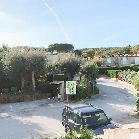 بيت للعطل Holiday Home Les Parcs De Gassin-4 By Interhome