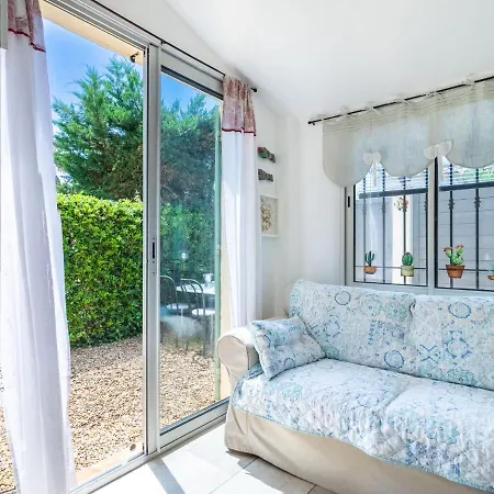 Holiday Home Les Parcs De Gassin-4 By Interhome بيت للعطل *