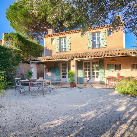 Holiday Home Les Parcs De Gassin-4 By Interhome بيت للعطل