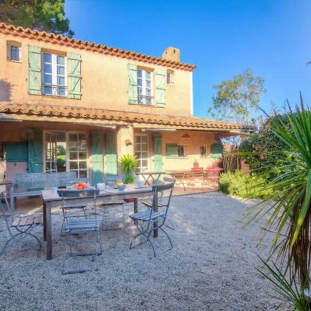 Holiday Home Les Parcs De Gassin-4 By Interhome سان تروبيه