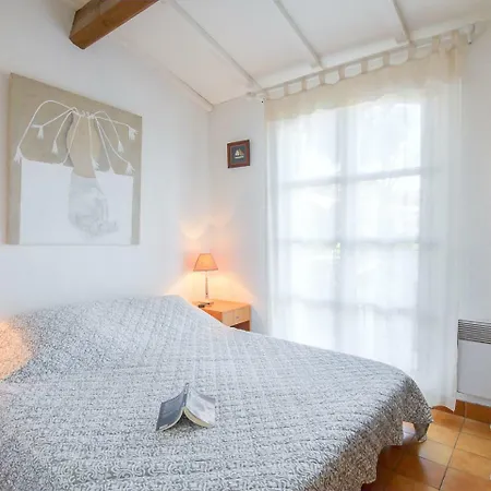 Ferienhaus Holiday Home Les Parcs De Gassin-4 By Interhome